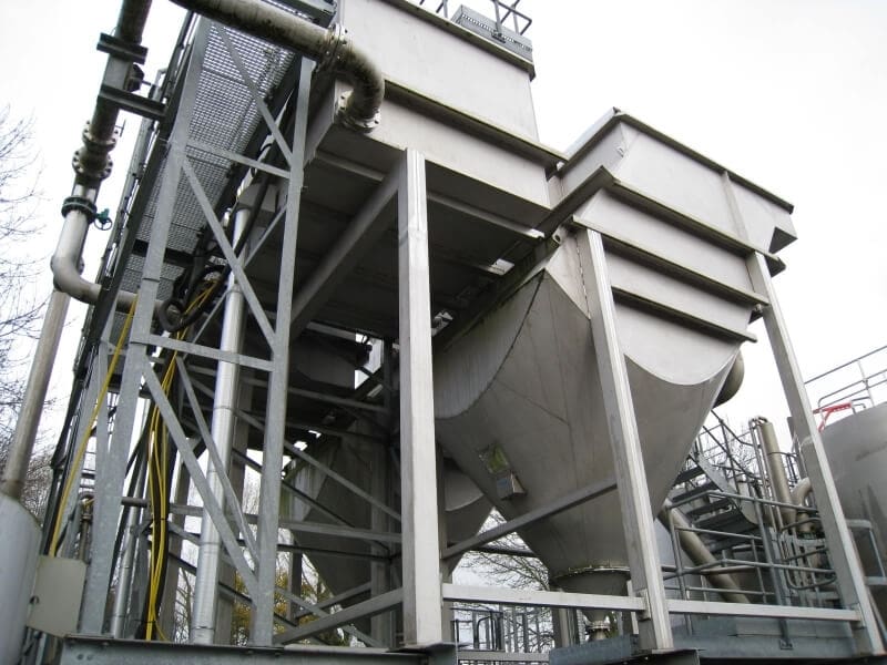 clarkcomm-new.seesite.biz_--_685925309